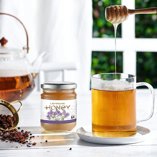 Learn about which type of honey you can add to your tea with Gourmanity