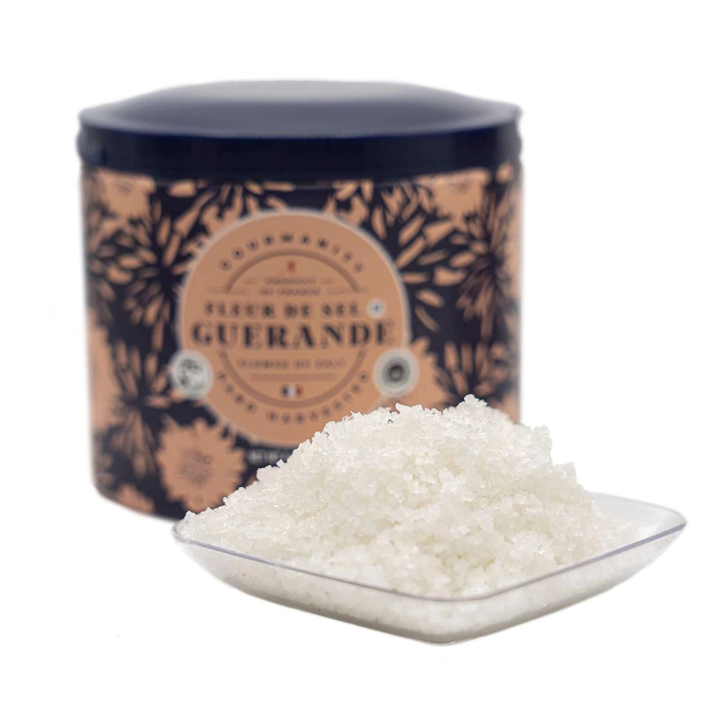 Gourmanity’s fleur de sel consists of soft small flakes with a semi-coarse texture.